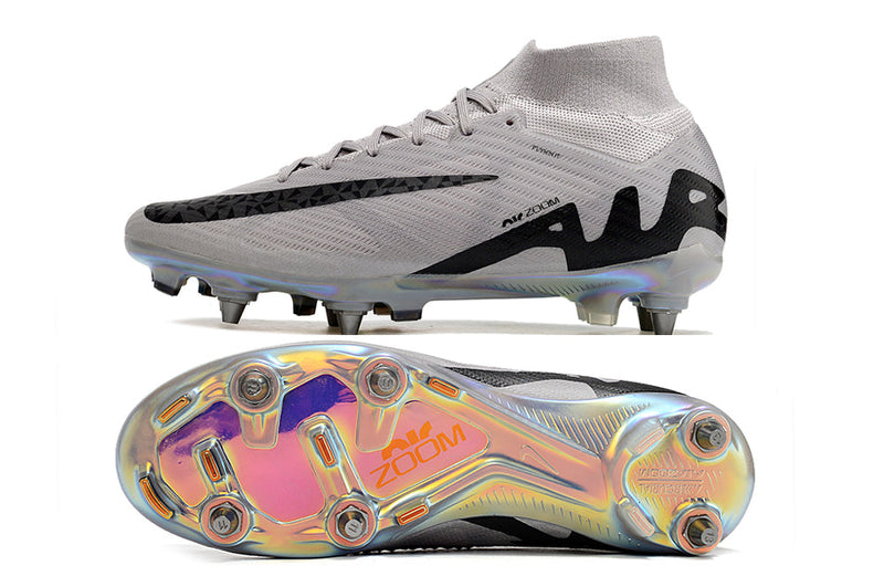 BOTA DE FUTBOL NIKE MERCURIAL 15 ELITE SG - CINZA