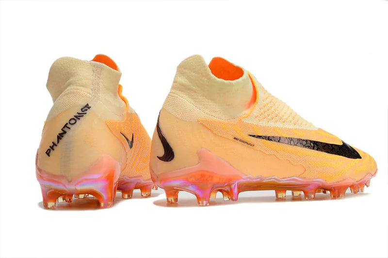 BOTA DE FUTBOL Nike Gripknit Phantom GX Elite Dynamic Fit FG